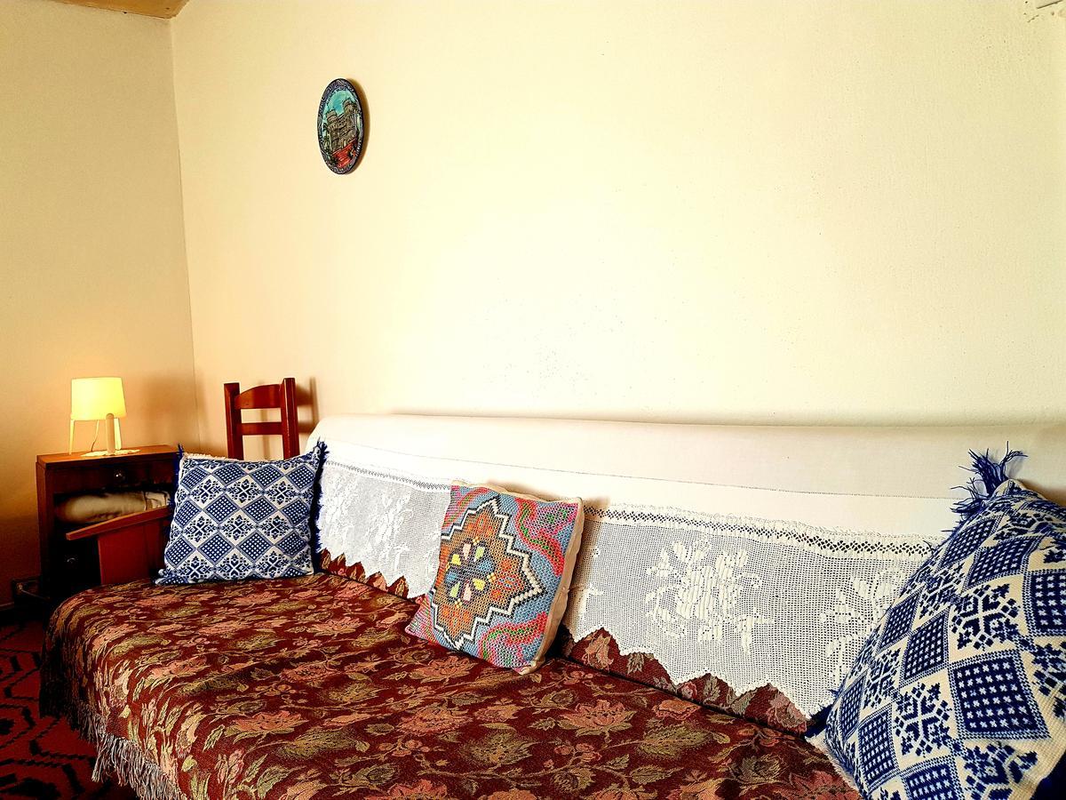 Lori'S Traditional House Hotel Gjirokaster Exterior photo